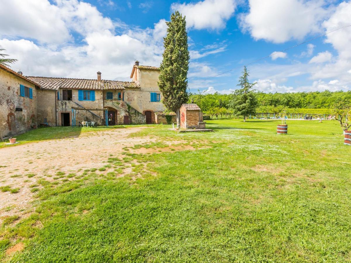 Apartment Fattoria Petraglia - Padronale By Interhome Monteriggioni Exteriör bild