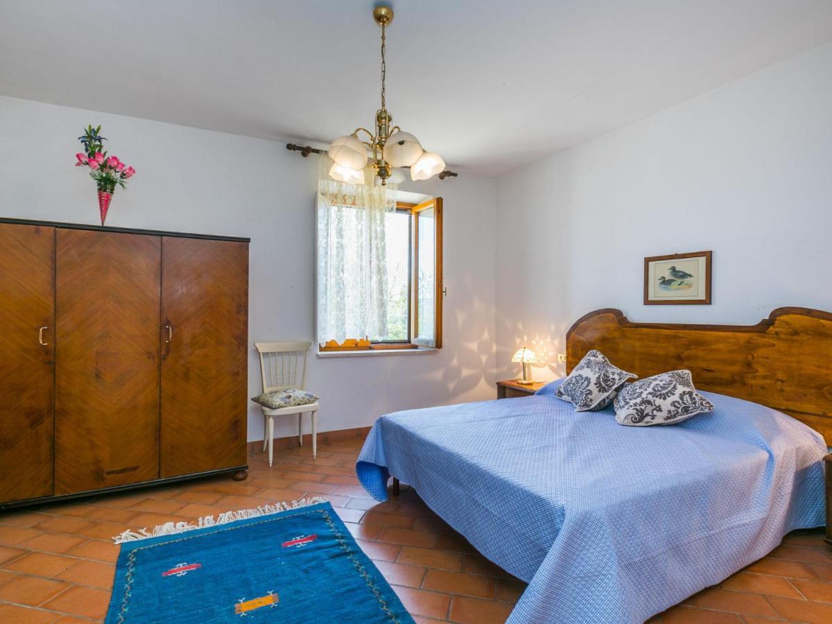 Apartment Fattoria Petraglia - Padronale By Interhome Monteriggioni Exteriör bild